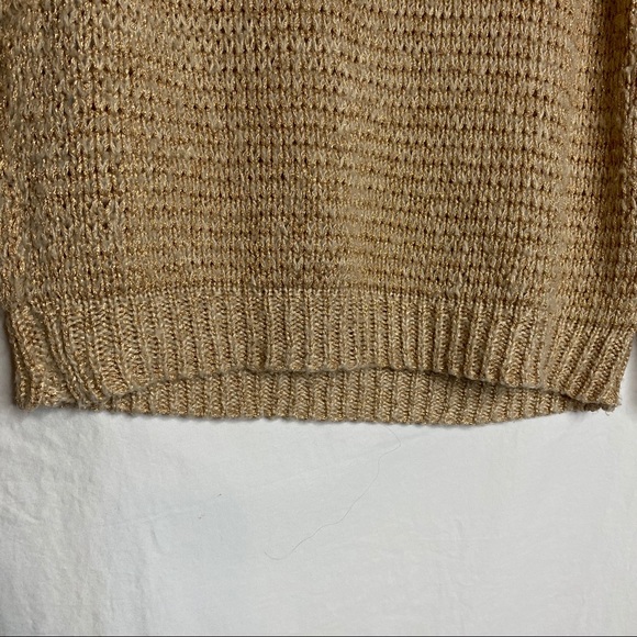 Forever 21 Gold Knitted Sweater - Picture 2 of 5